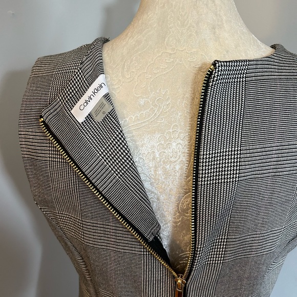 Calvin Klein ladies dress with grey pattern - Picture 3 of 3